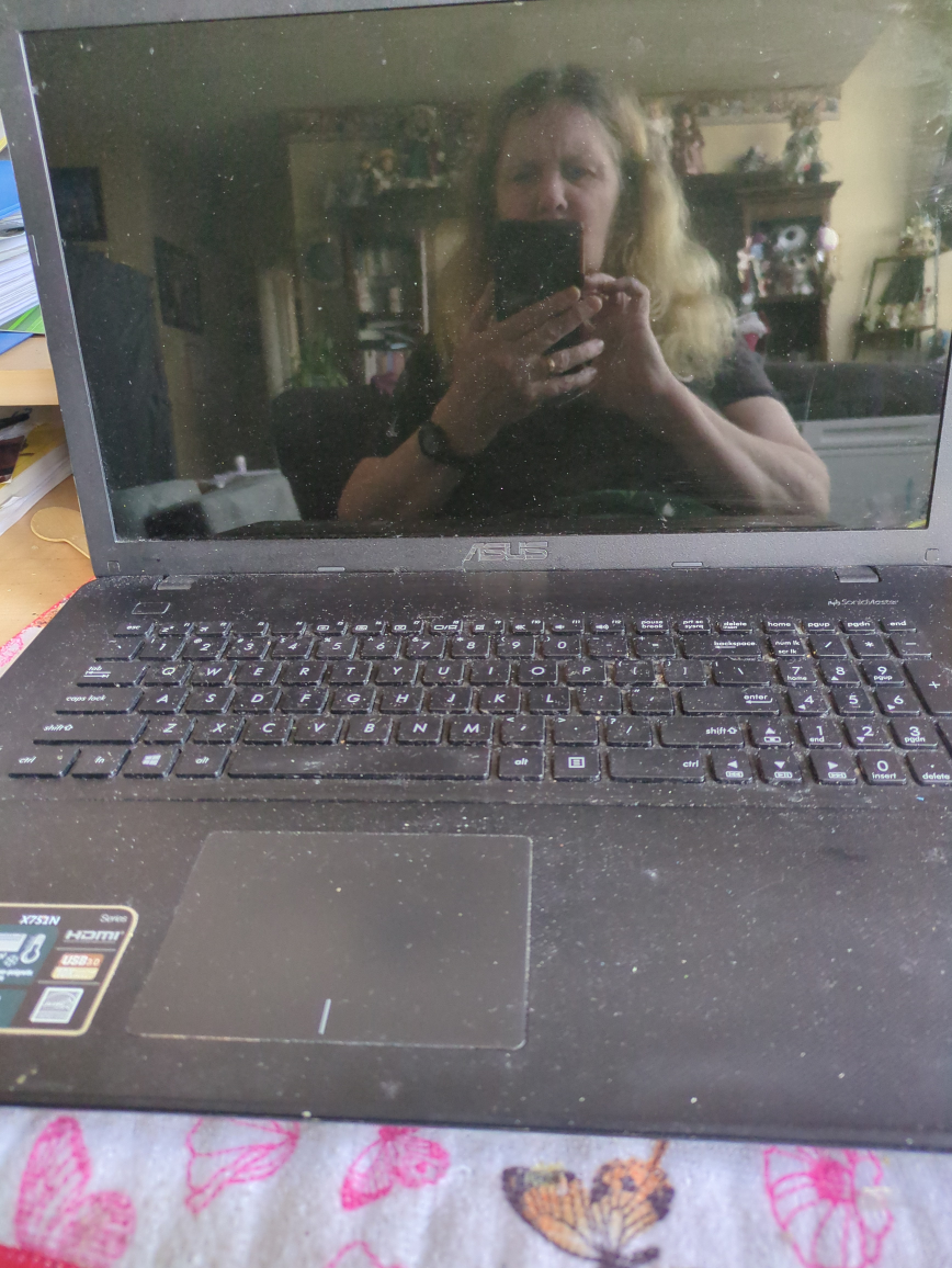 Used ASUS Laptop