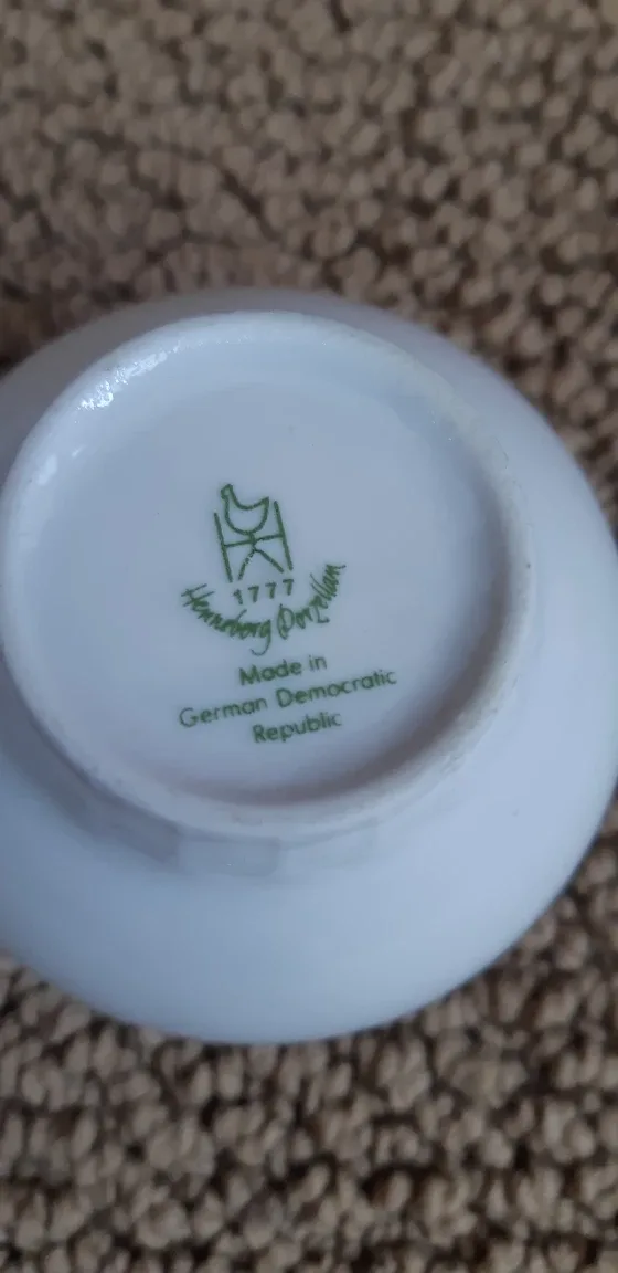 Vintage Porcelain Tea Set image indicator(5)