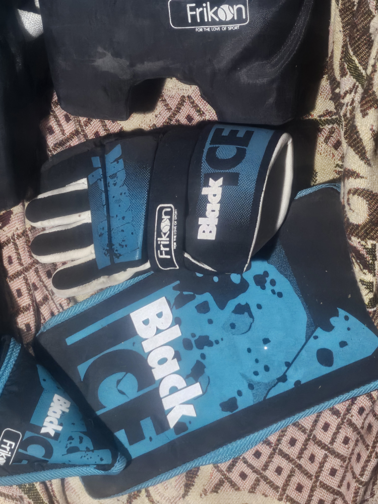 Black Ice kids road hockey Goalie Set - photo 4