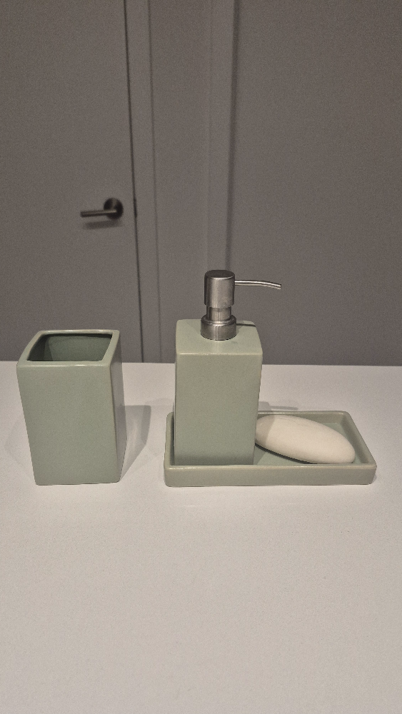 Sage Green Ceramic Bathroom Accessory Set - photo 2