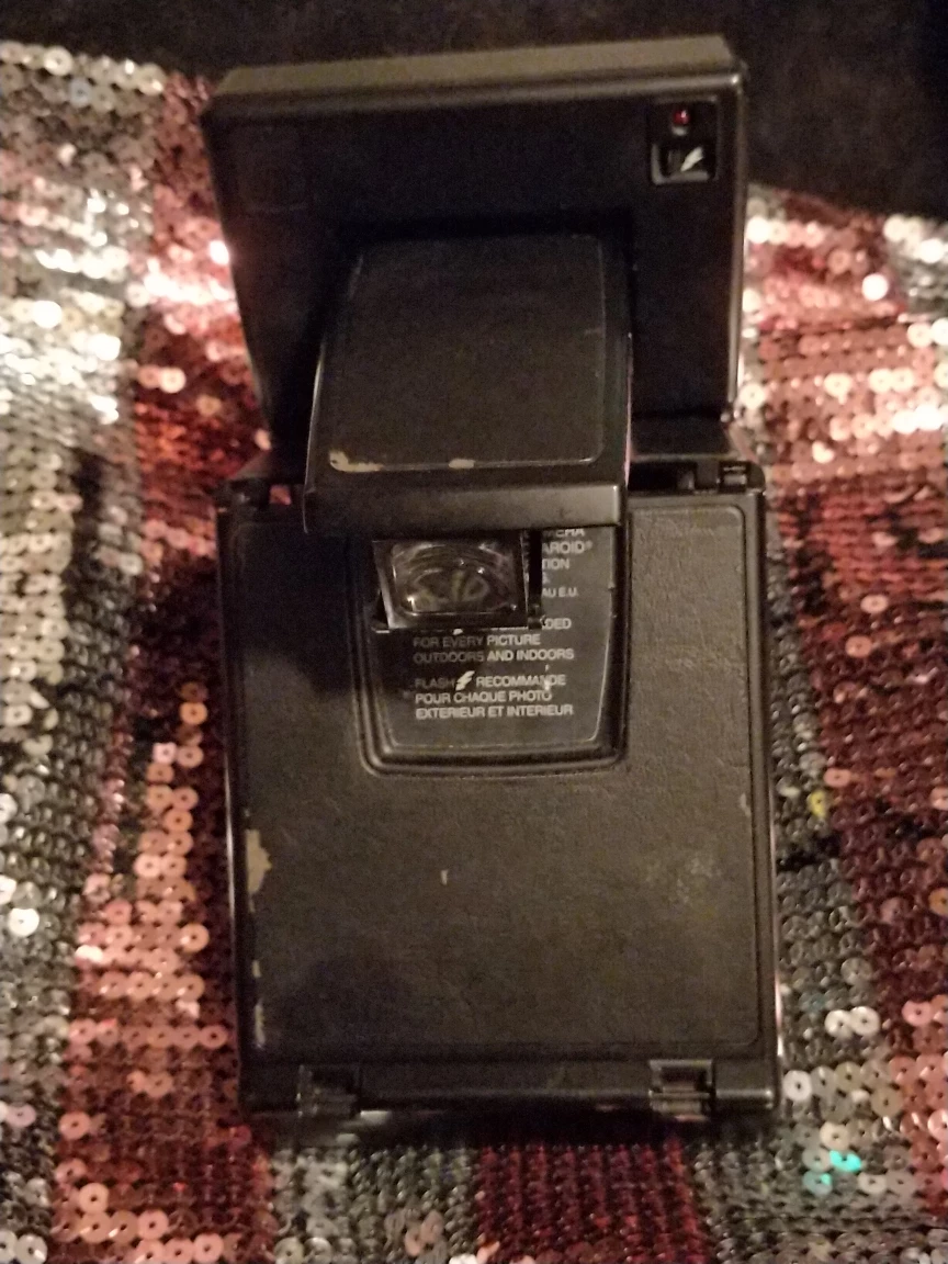 Vintage Polaroid Instant Camera - photo 3