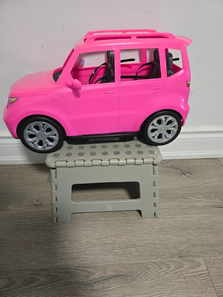Barbie Pink SUV Toy Car image indicator(2)