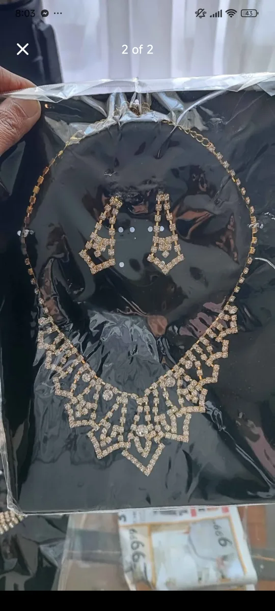 Rhinestone Bridal Necklace and Earrings Set image indicator(2)