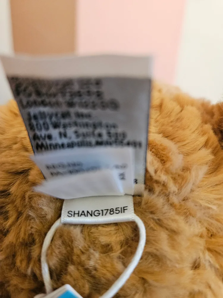 Jellycat Bartholomew Bear Cupcake Plush Toy image indicator(3)