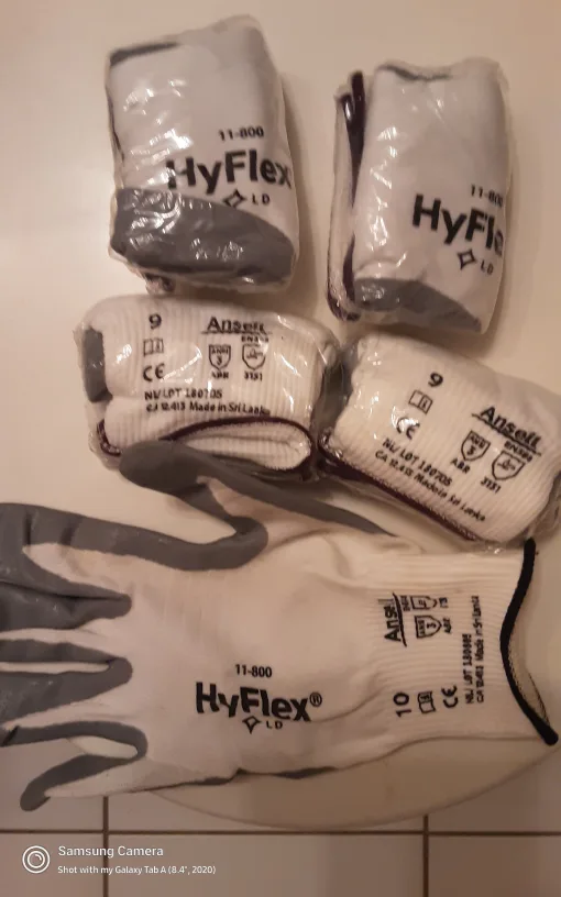 HyFlex 11-800  Foam  Gloves,  4    for $4.work and outdoors image indicator(3)