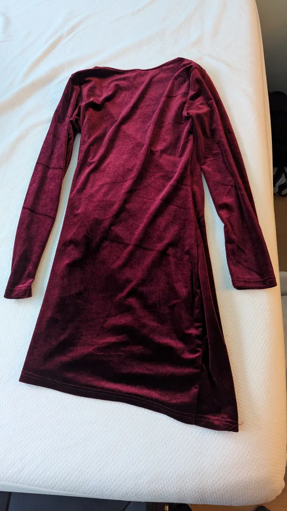 Burgundy Velvet Wrap Dress image indicator(2)