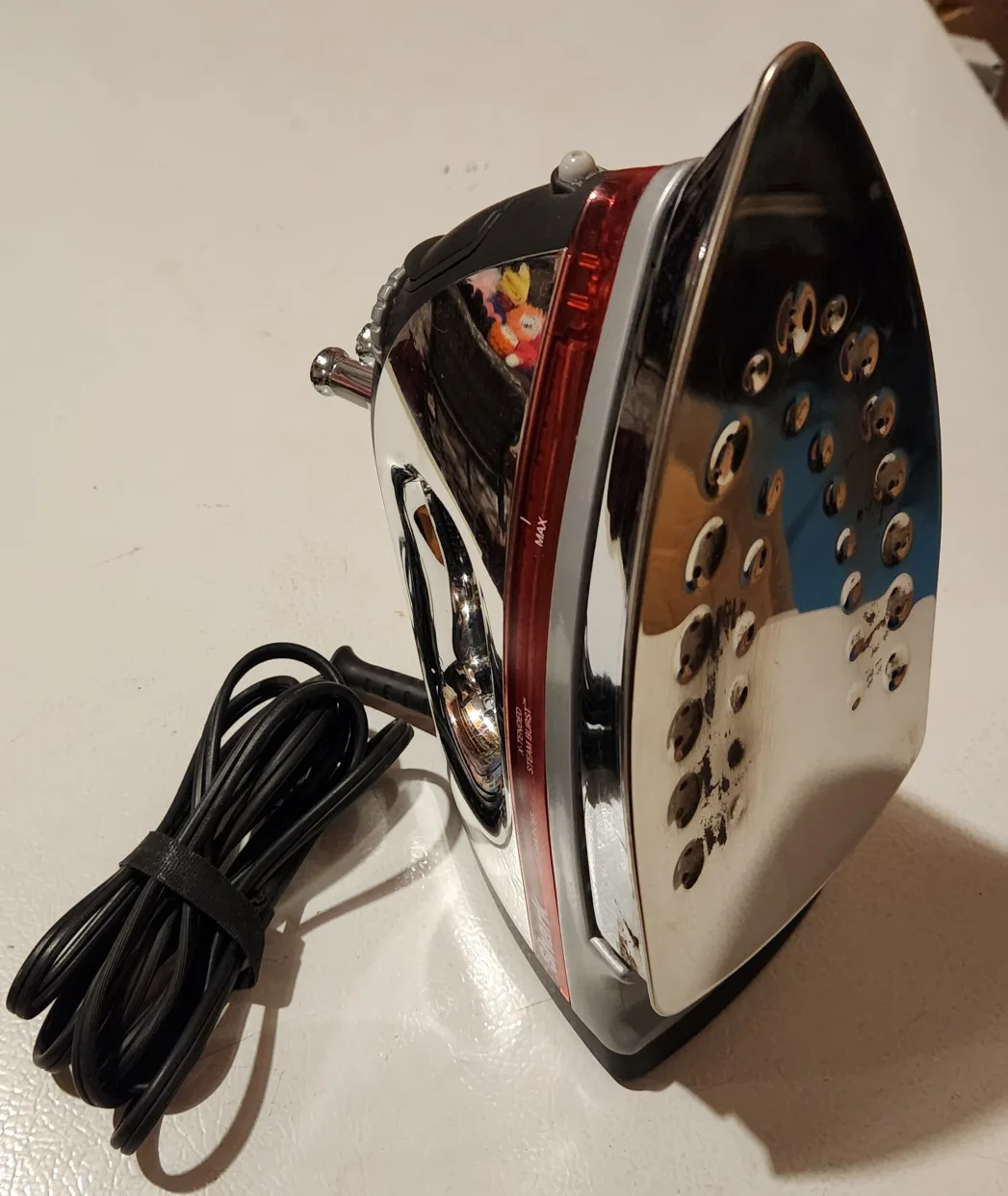 Shark Iron - Gently Used ❤️ image indicator(2)