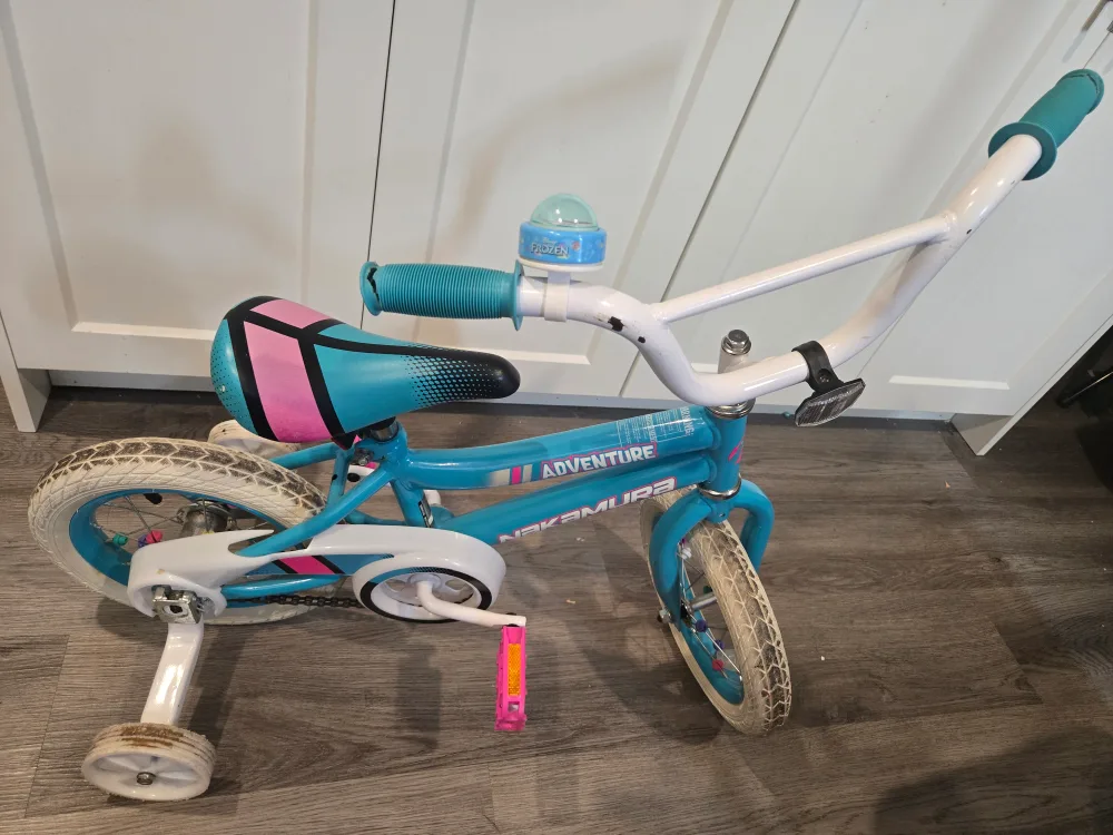 Nakamura Adventure 12-inch Girls' Bike with Training Wheels image indicator(2)