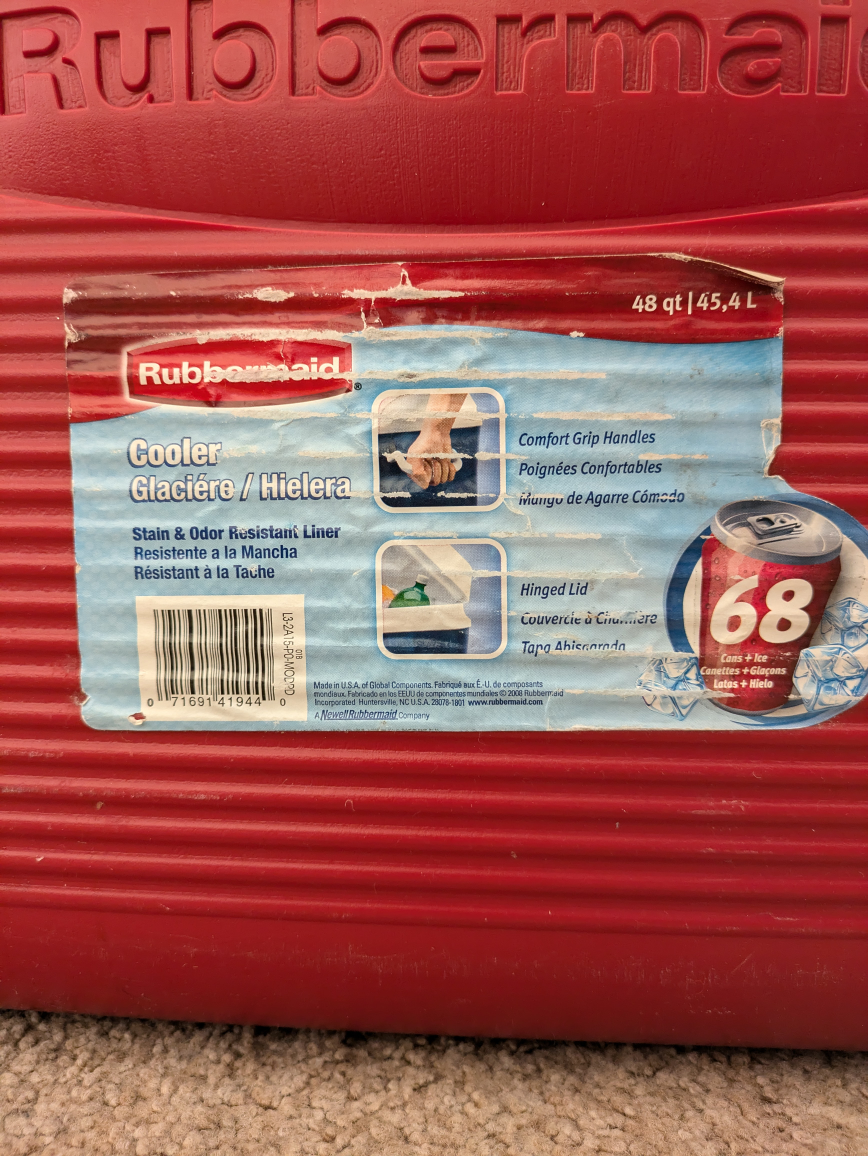 Rubbermaid Glacer 48qt Cooler - photo 3