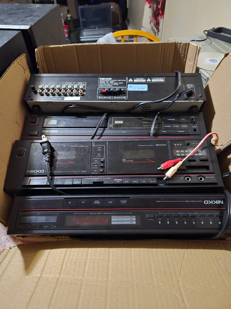 Vintage Nikko Stereo System - Amplifier tuner image indicator(4)