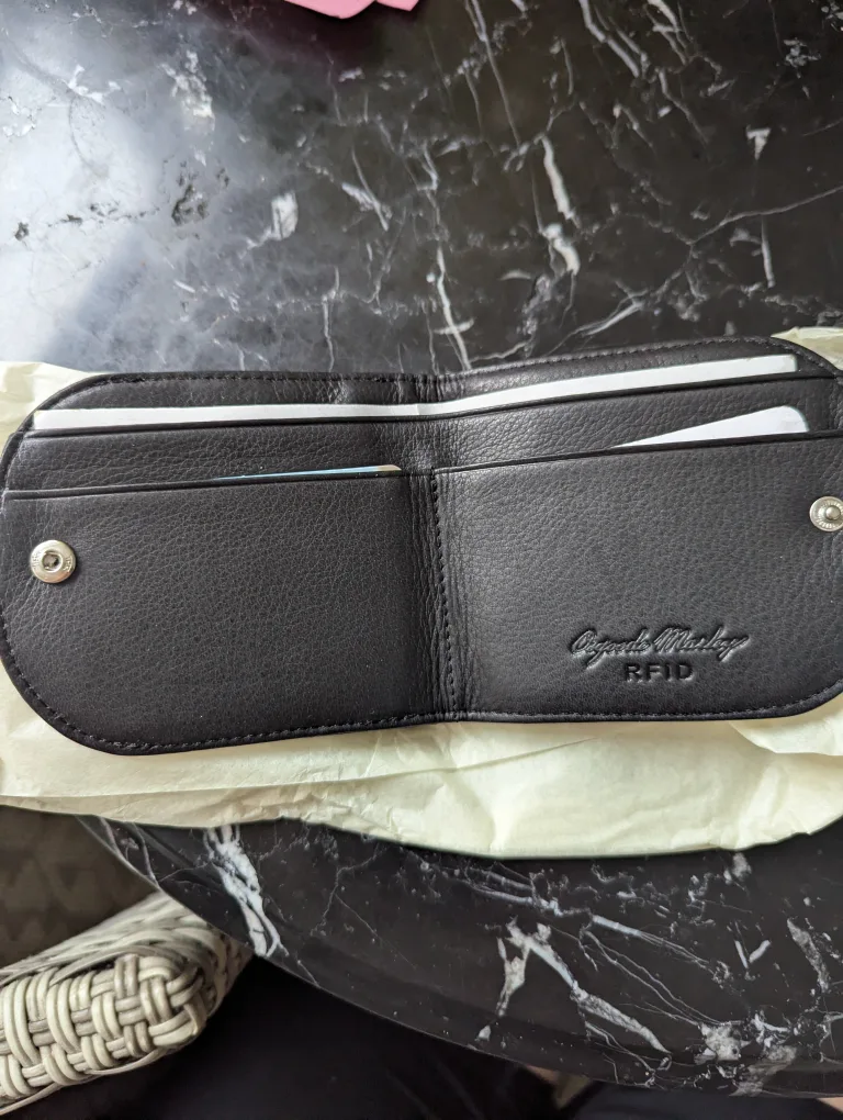 Osgood Marley Billfold image indicator(2)