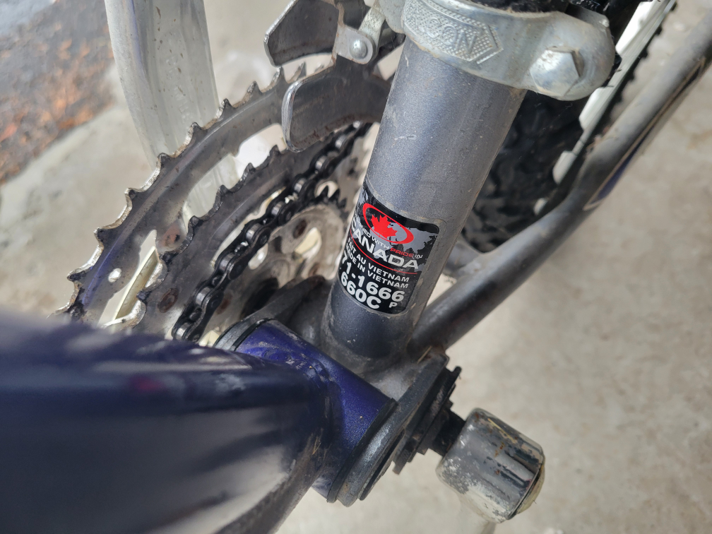 Used Mountain Bikes. 21 spd. - photo 4