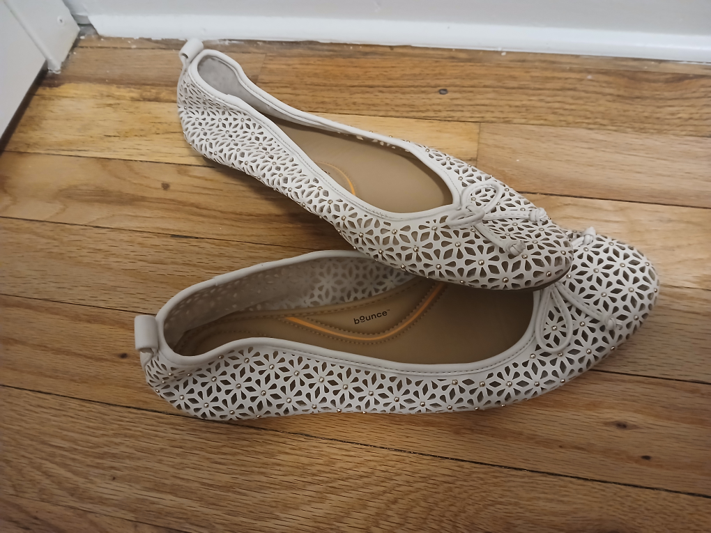 #Freecycle White Perforated Ballet Flats - photo 2