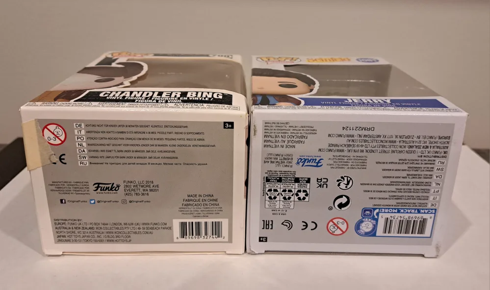 Friends & Seinfeld Funko Pop! Chandler Bing & Jerry Seinfeld image indicator(6)