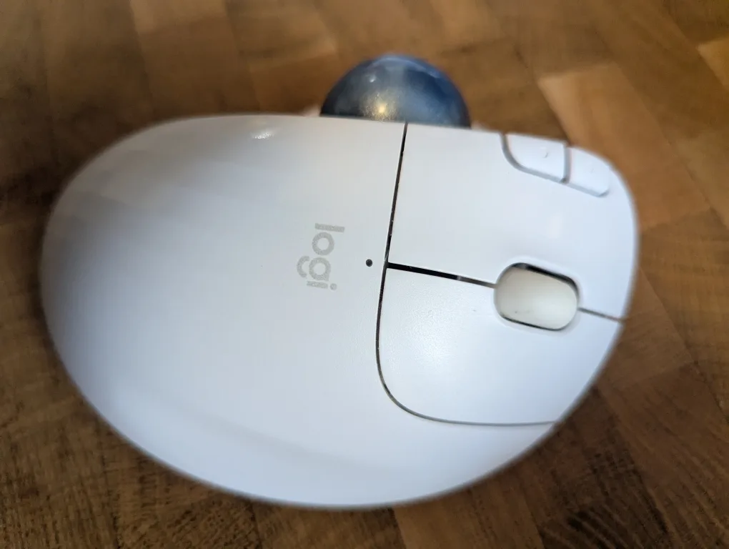 Logitech Ergo M575 Wireless Trackball Mouse - White image indicator(2)