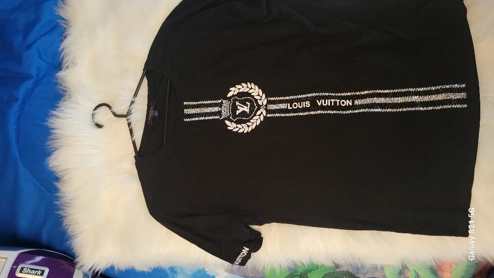 Black T-Shirt Size xl image indicator(2)