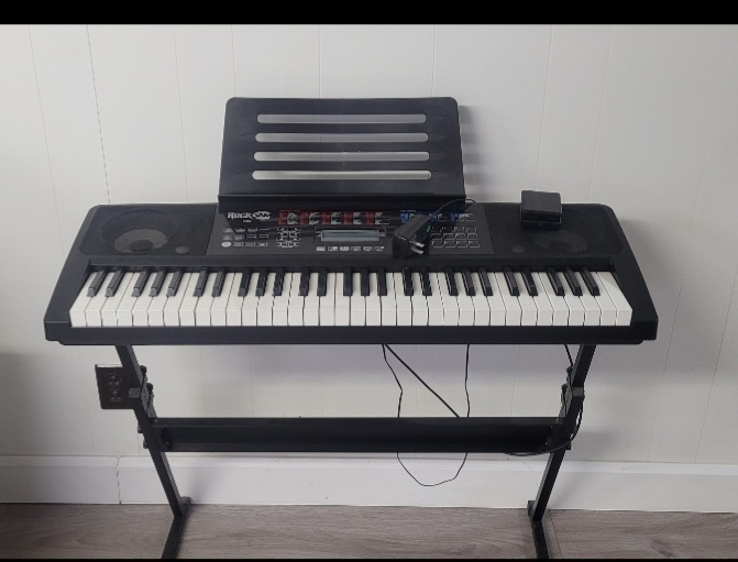 RockJam 61-Key Electronic Keyboard with Stand