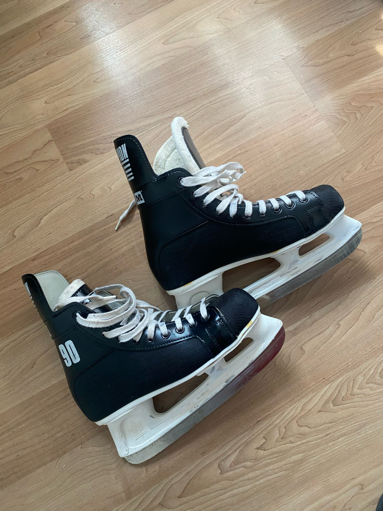 CCM Hockey Ice Skates - Size 8 - photo 2