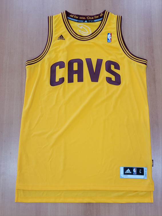 🏀 Brand New NBA Adidas Cleveland Cavaliers Jersey – Large 🏀