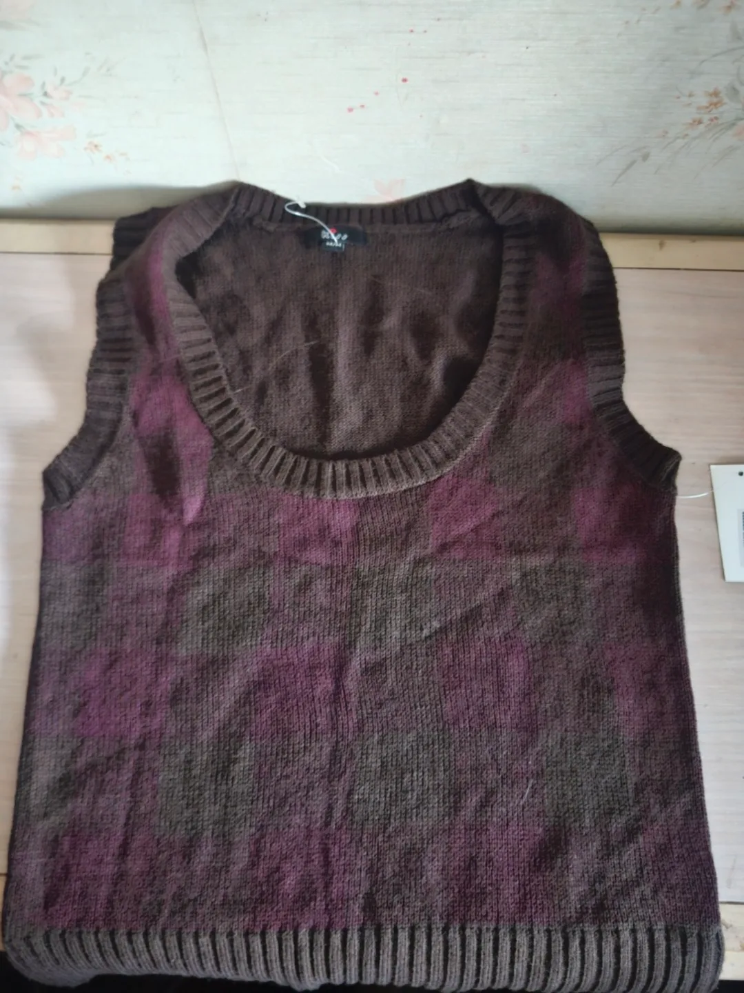Women's Brown Knit Sleeveless Sweater Vest thumbnail