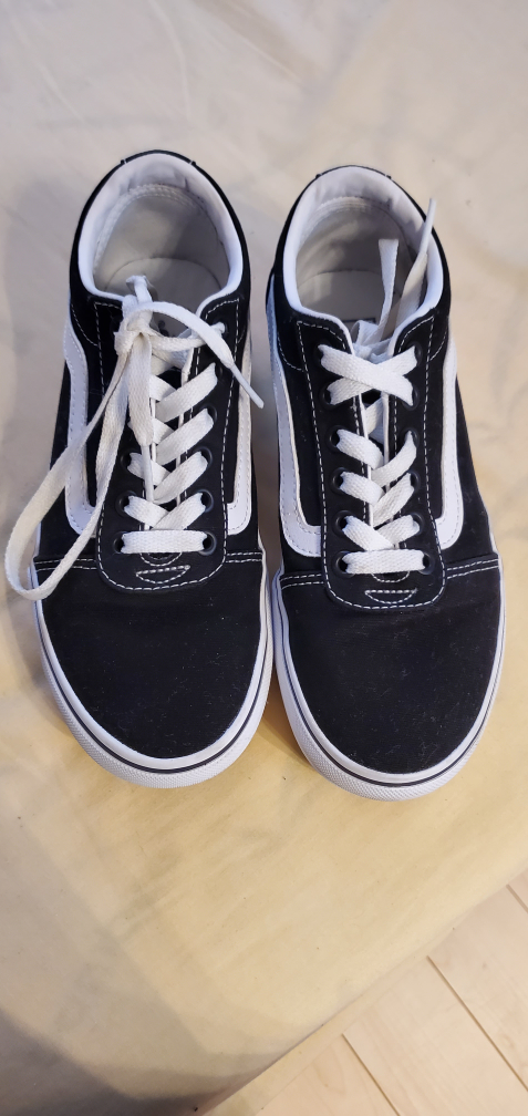 Women's Vans Old Skool Platform Sneakers - Black size 6