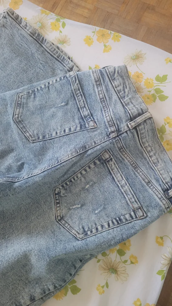 Straight Leg Jeans image indicator(2)