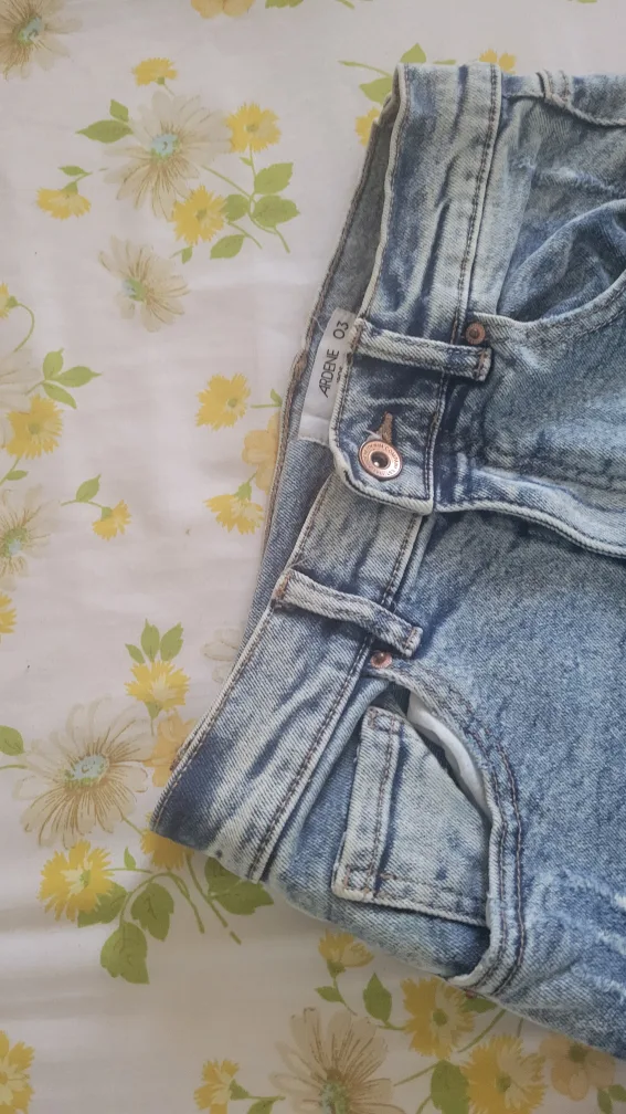 Straight Leg Jeans image indicator(3)