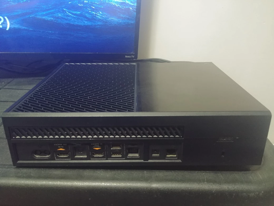 500gb Xbox one with all cords - photo 3