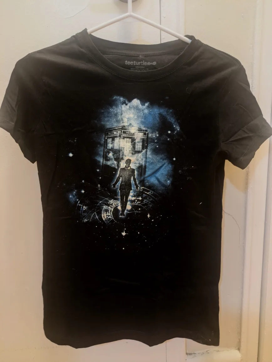 teeturtle Doctor Who T-Shirt - Women's Size Small thumbnail