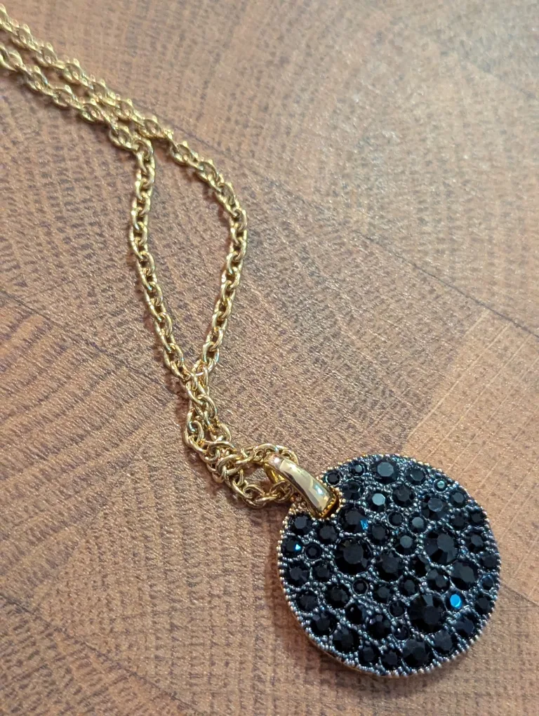 Adore Jewellery Set: Red Drop Earrings & Black Crystal Necklace image indicator(3)