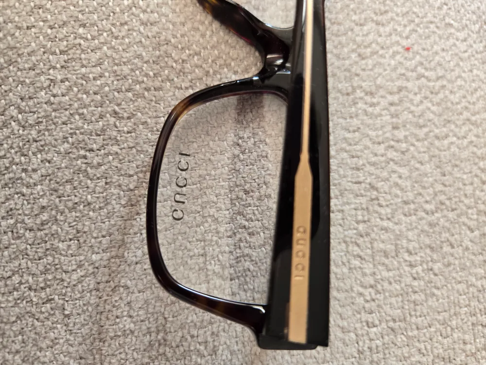 Gucci Eyeglass Frames GG 3205 image indicator(2)