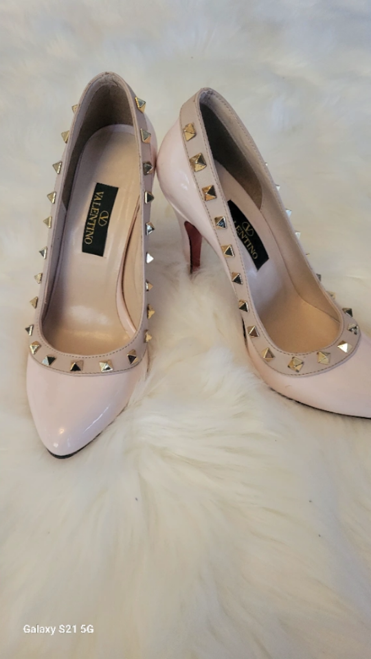 cream red bottom Studded Heels