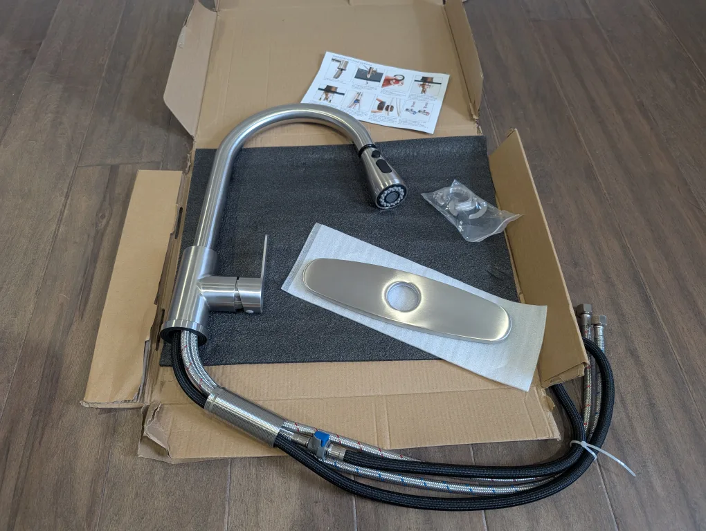 New Brushed Nickel Kitchen Faucet with Pull-Down Sprayer image indicator(3)