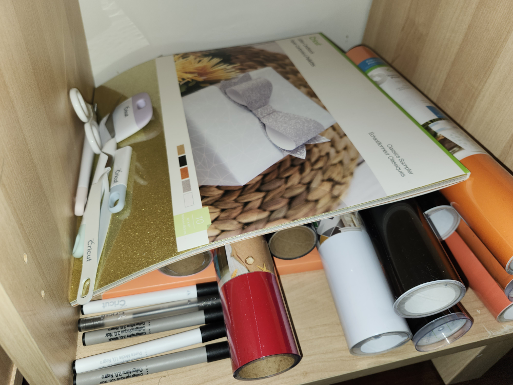 Cricut Craft Supplies Bundle