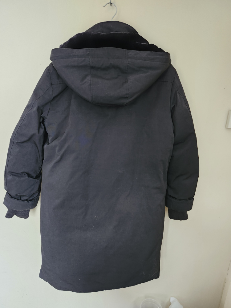 Extremely warm Toboggan Women's Size M Black Long Down Parka - photo 2