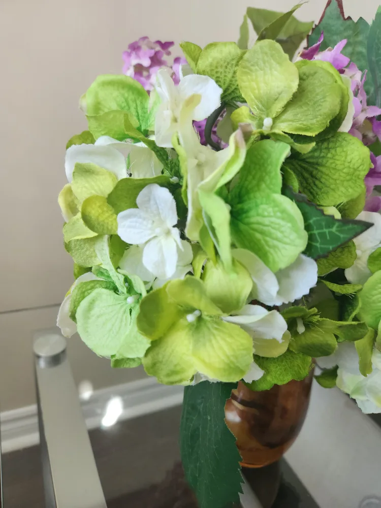 Artificial Hydrangea and Lilac Flower Bouquets image indicator(4)