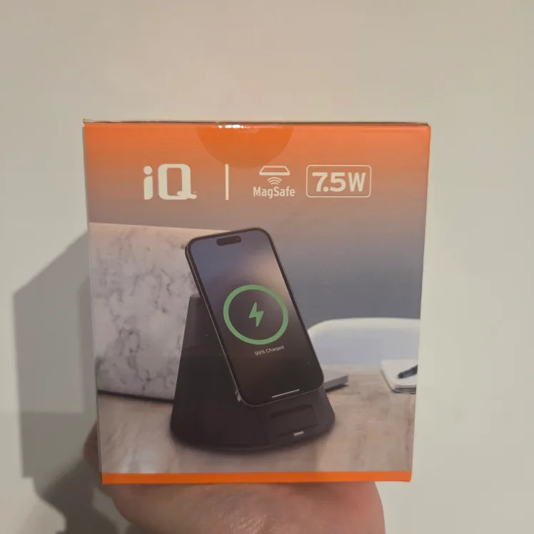 iQ Wave Home Speaker with MagSafe Wireless Charger image indicator(2)