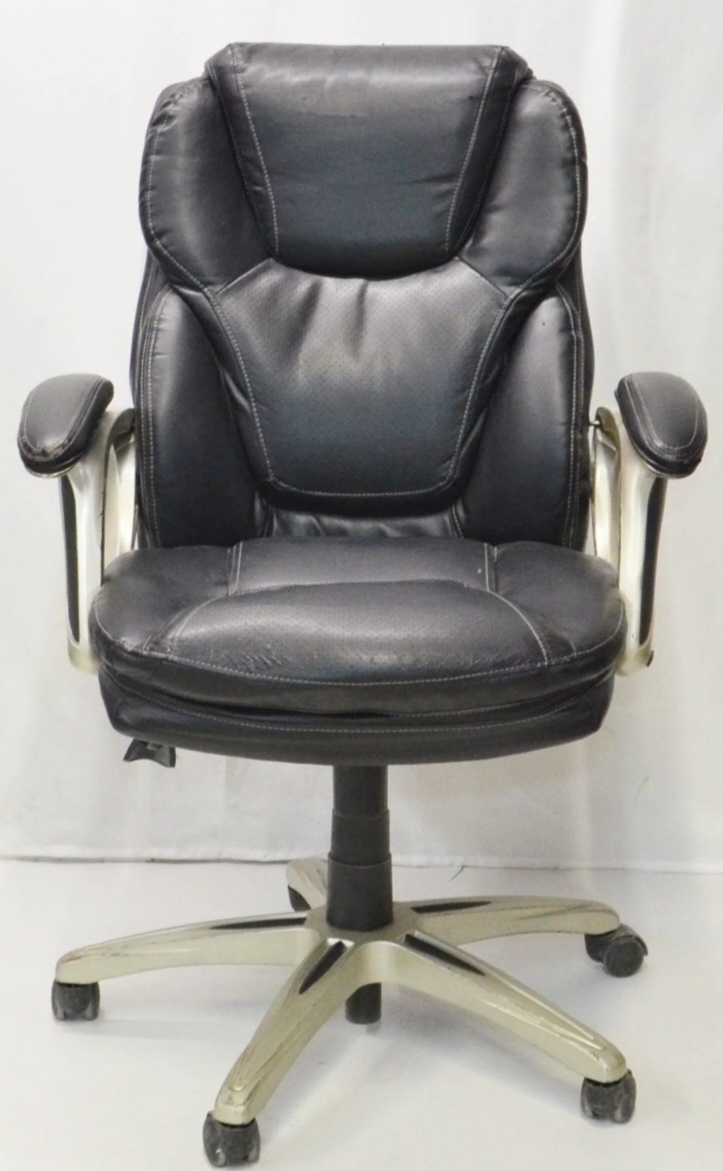 Black Leather Executive Office Chair - photo 4