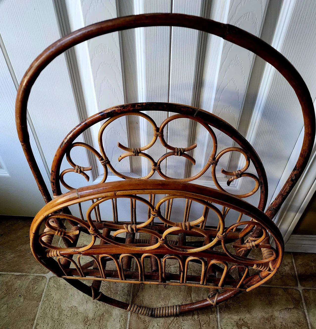 Vintage Tortoise Bamboo Magazine Rack & Wall Shelf image indicator(5)