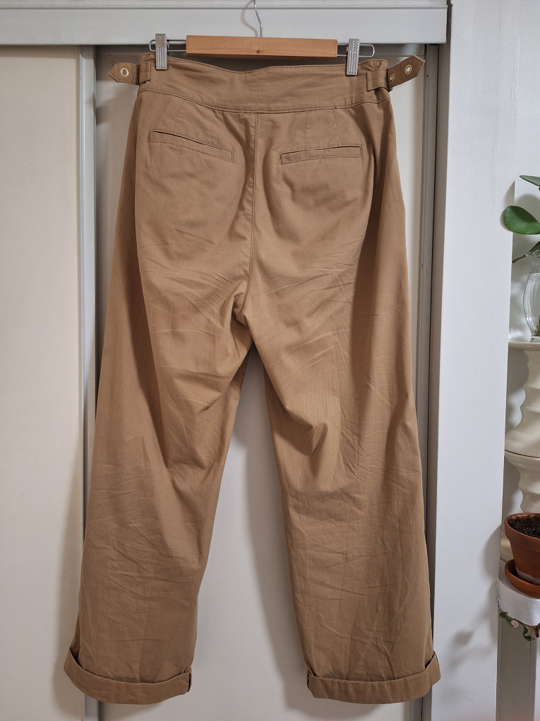 Tommy Hilfiger Khaki Culottes - Size 6 - photo 2