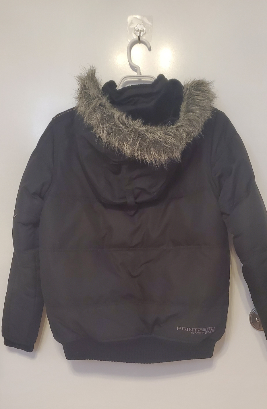 💚 Boys' Black Winter Jacket Size M - photo 2