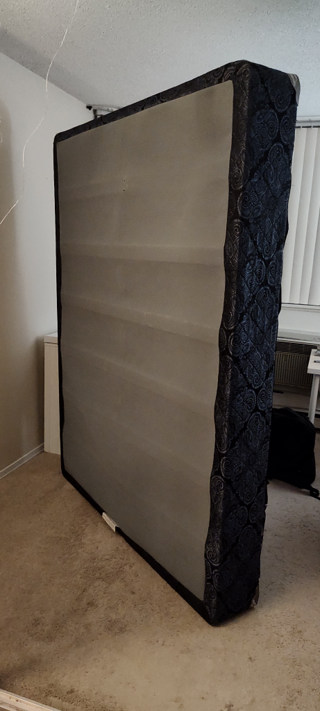 Queen Bed Boxspring