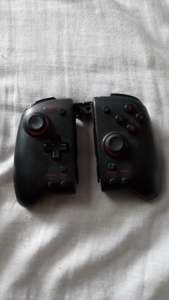 Used Mobile Game Controller