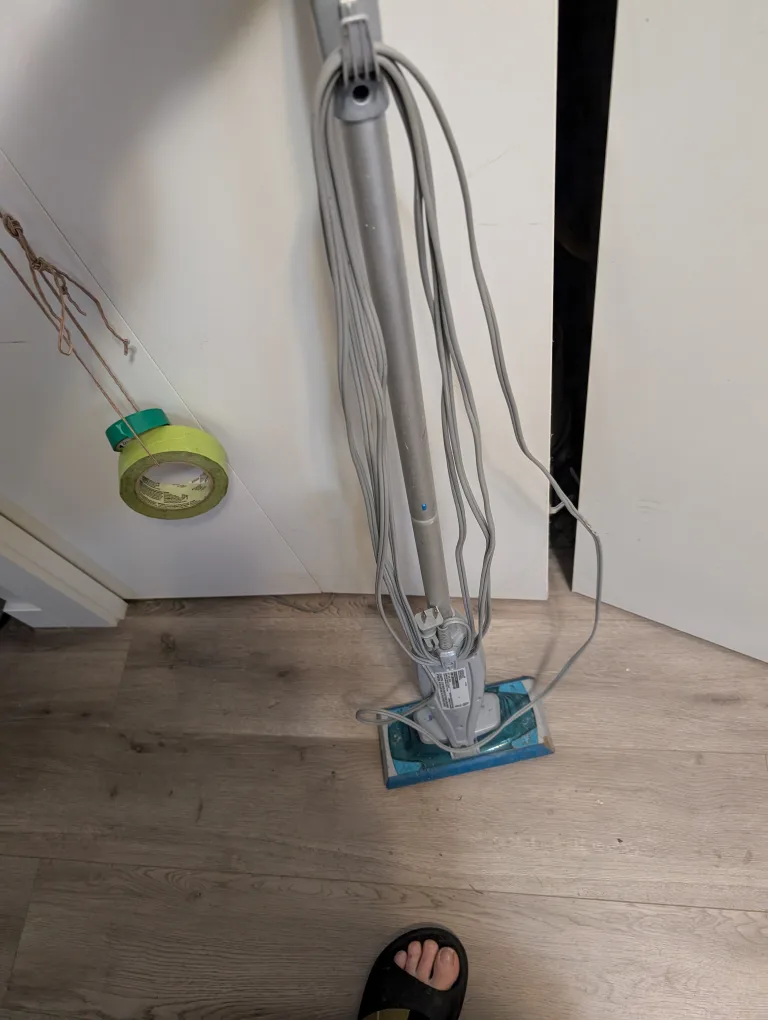 💚 #free Steamer and Spray Mop #freecycle image indicator(4)