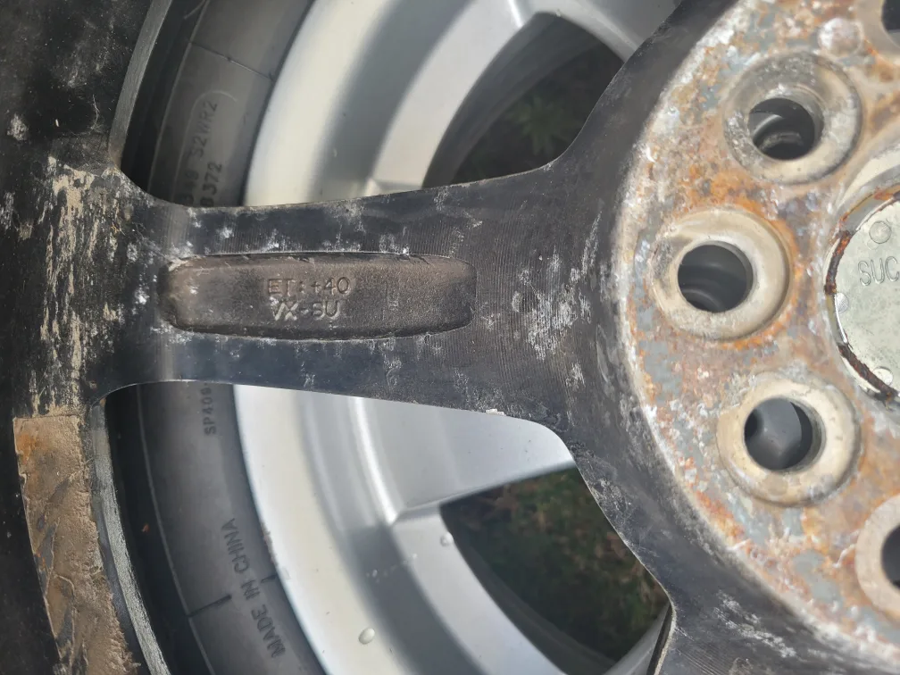 Used 18x8J 5x114.3 ET40 Alloy Wheels Rims image indicator(4)