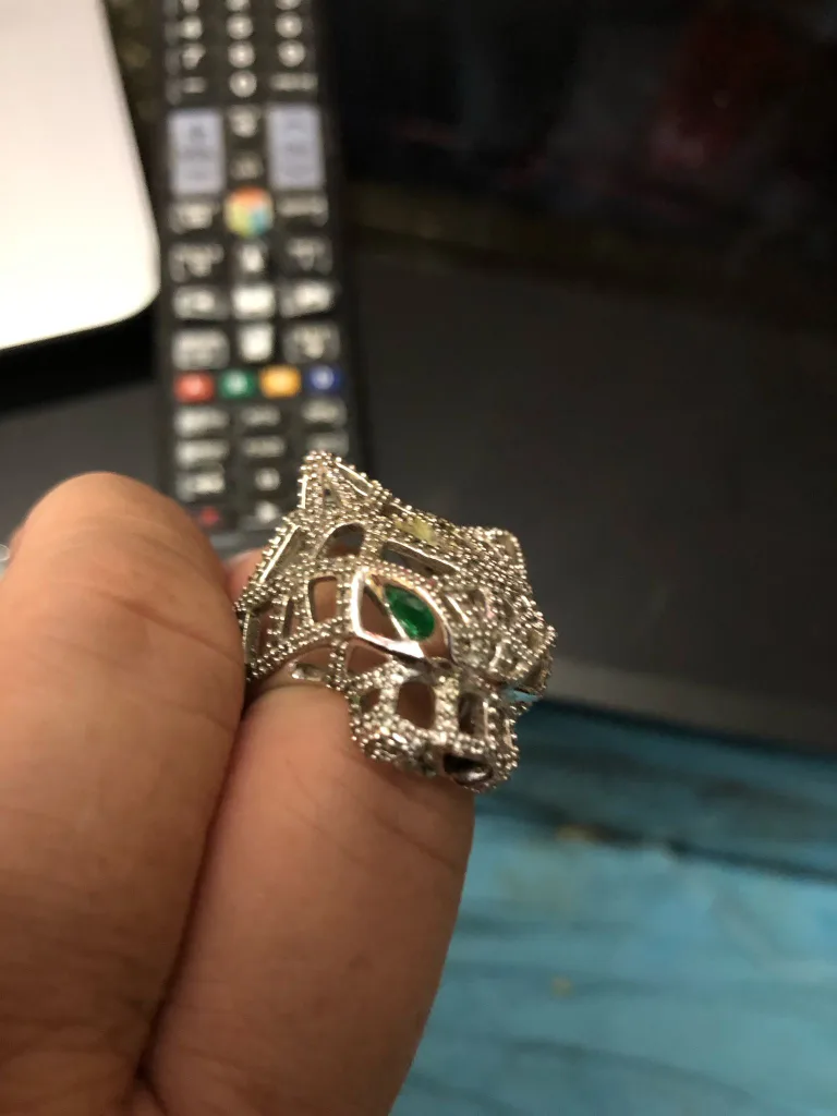 1 unique silver ring thumbnail