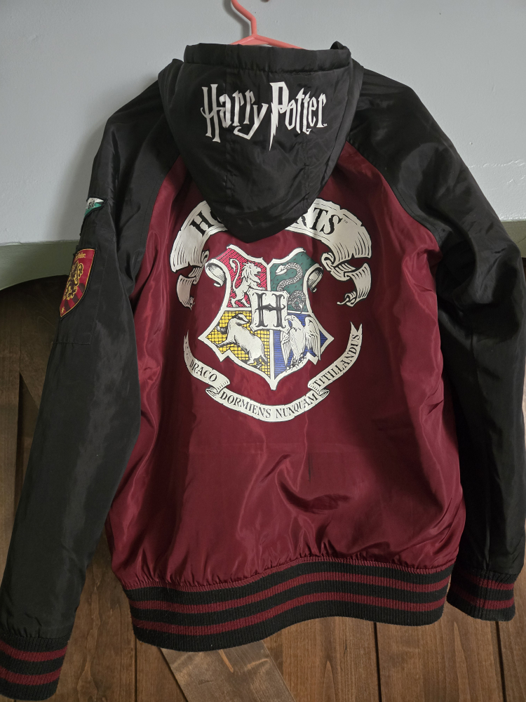 Harry Potter House Crest Zip-Up Bomber Jacket - photo 2