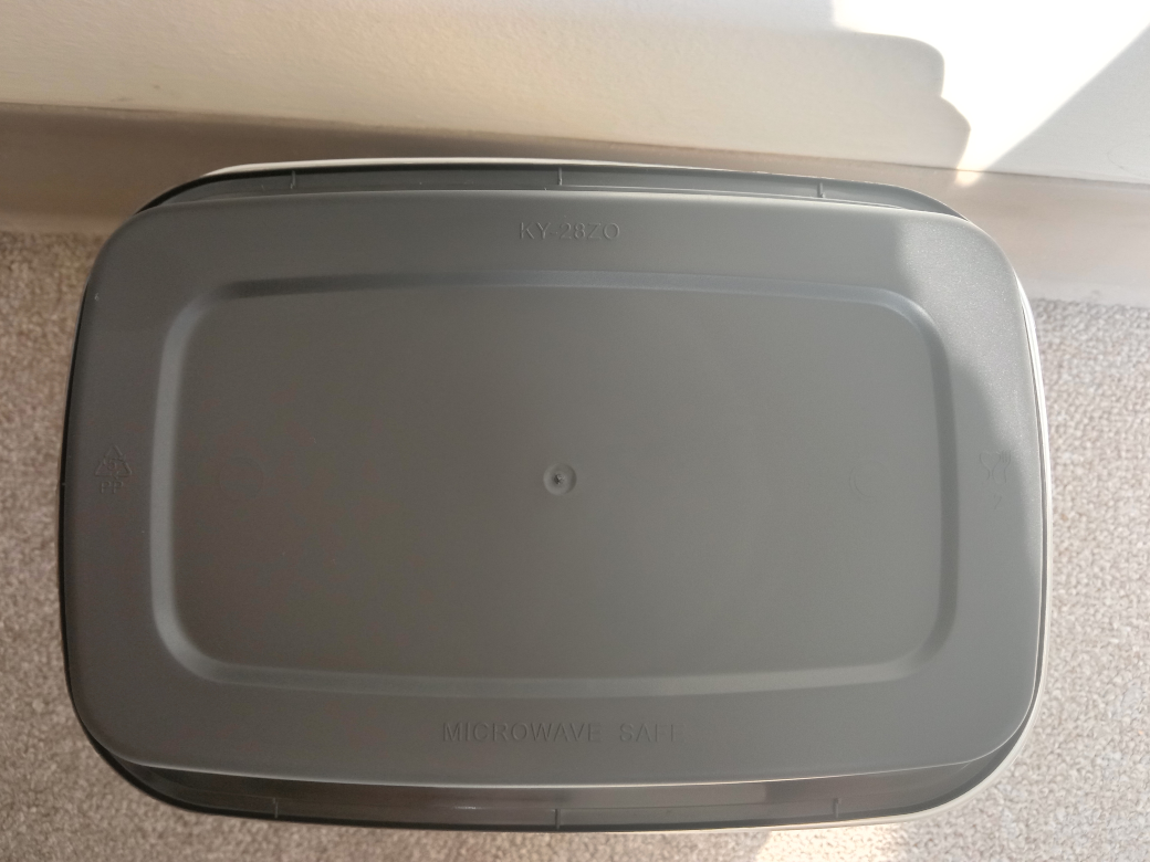 Brand new Bulk Lot of 20 Microwave-Safe Food Storage Containers - photo 3