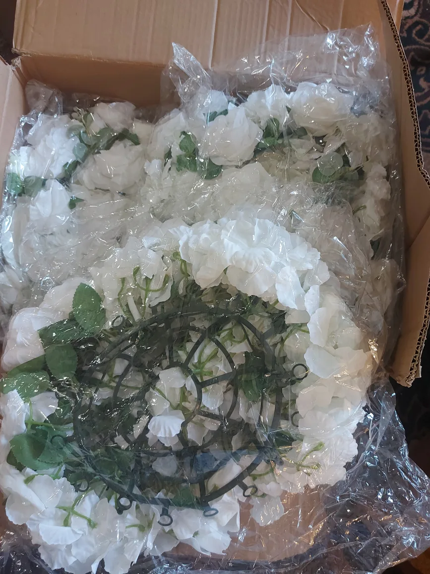 Artificial White Rose Flower Wall Decor ( 10 pack in box) image indicator(5)