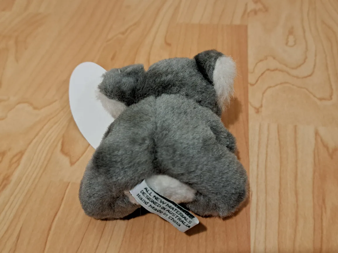 Adorable 4" Koala Plush Toy with Australian Flag image indicator(4)